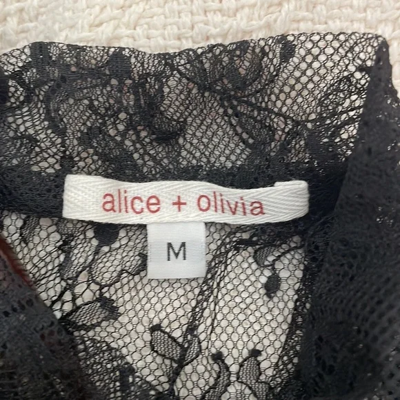 alice+olivia black long sleeve Renaissance lace sleeve blouse - Picture 6 of 7
